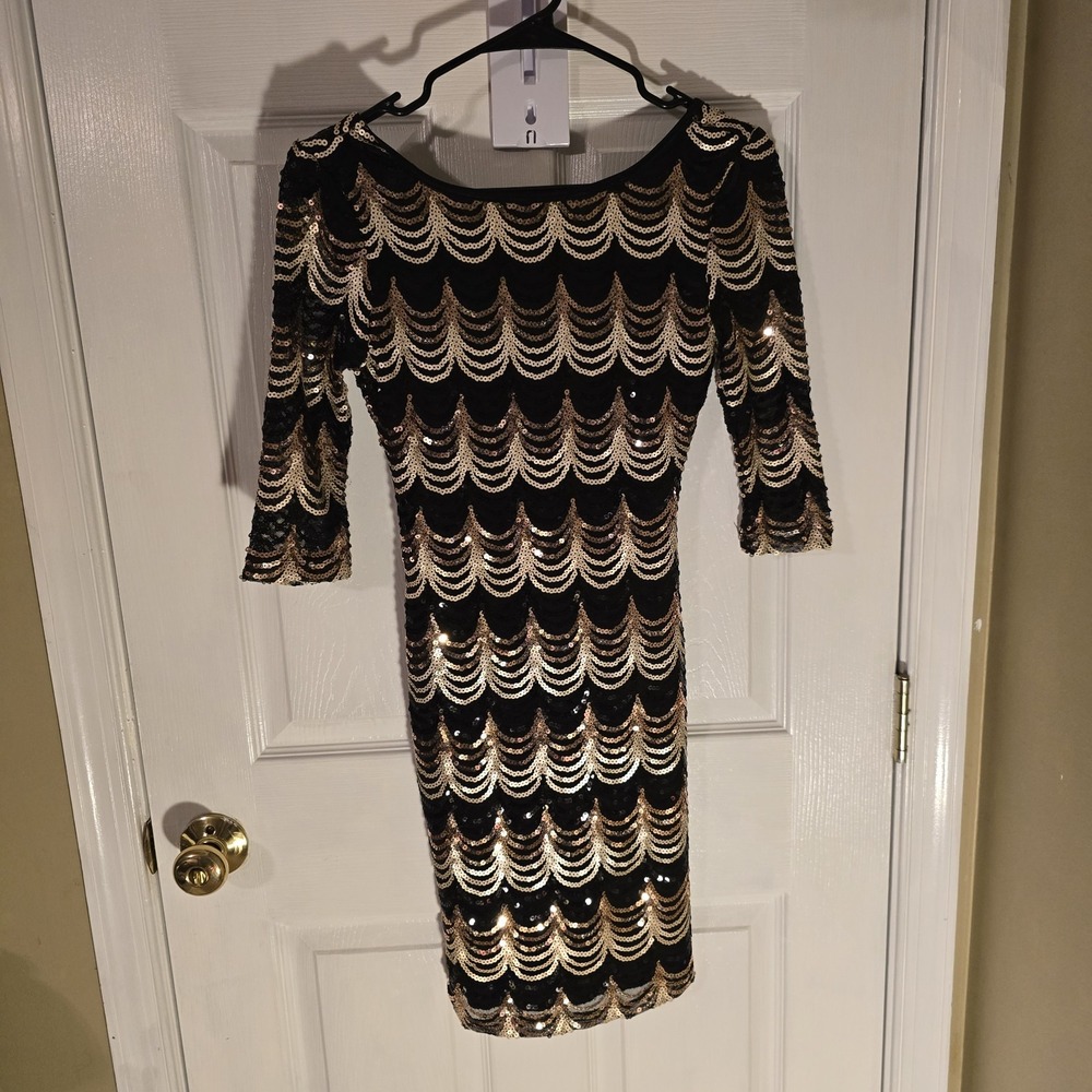 Crystal Doll Womens Size Small Pencil Mini Dress Sequins Gold Black Formal Party